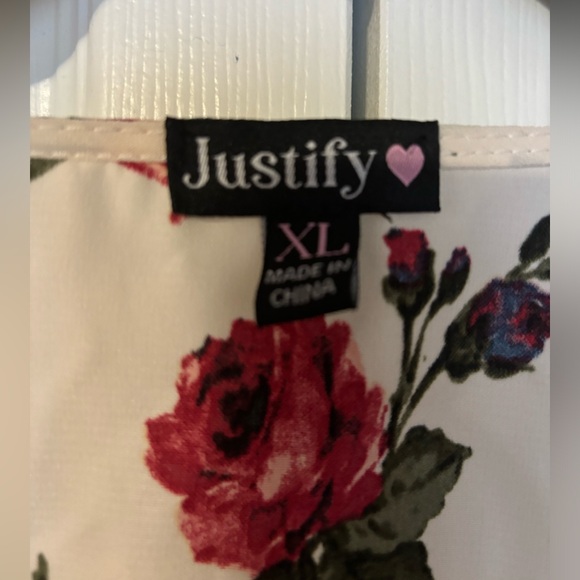 Fashionable Long Sleeve Flower Print Mini Dress 👗 - Picture 3 of 6